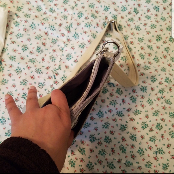 New Coach Legacy Signature Swingpack - Picture 10 of 12